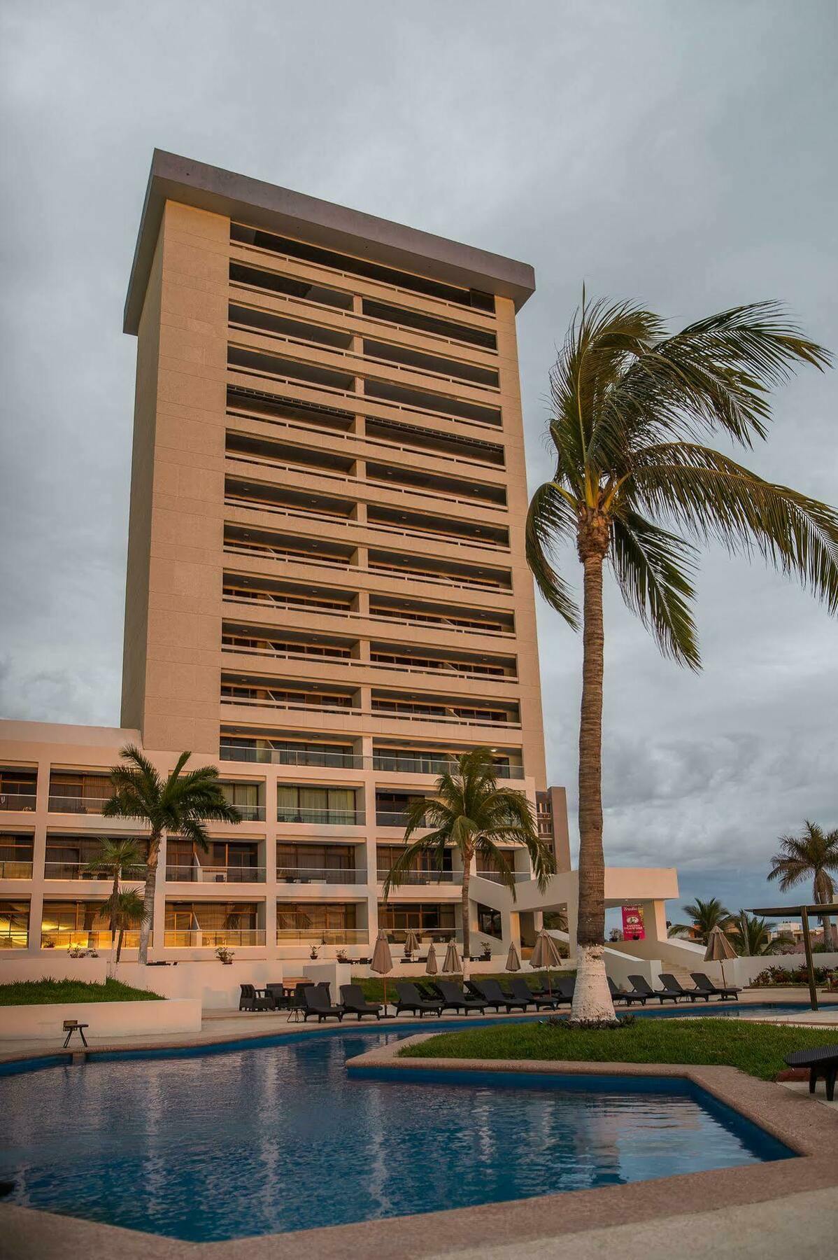 Ocean View Beach Hotel Mazatlan Dış mekan fotoğraf